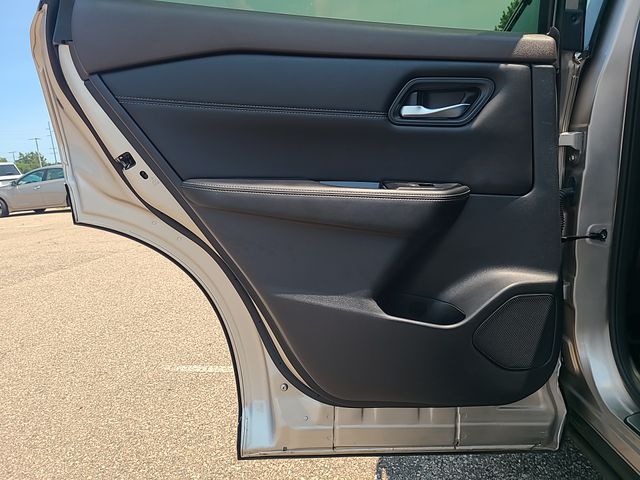 Used 2023 Nissan Rogue SUV