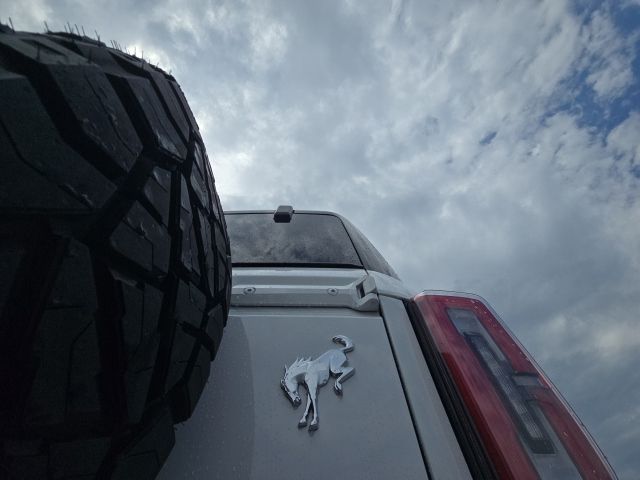 2025 Ford Bronco Badlands:B02476