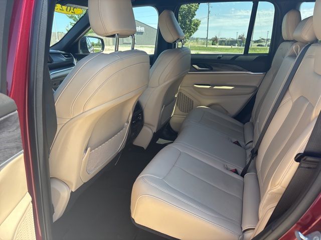 Used 2023 Jeep Grand Cherokee SUV