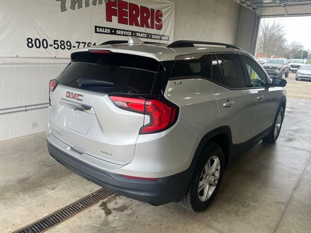 2018 GMC Terrain SLE photo