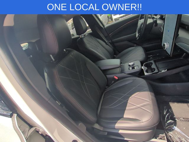 Used 2024 White Ford Select image 36