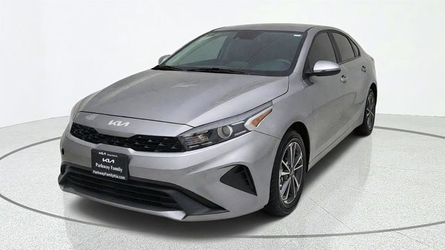 2024 Kia Forte LXS FWD