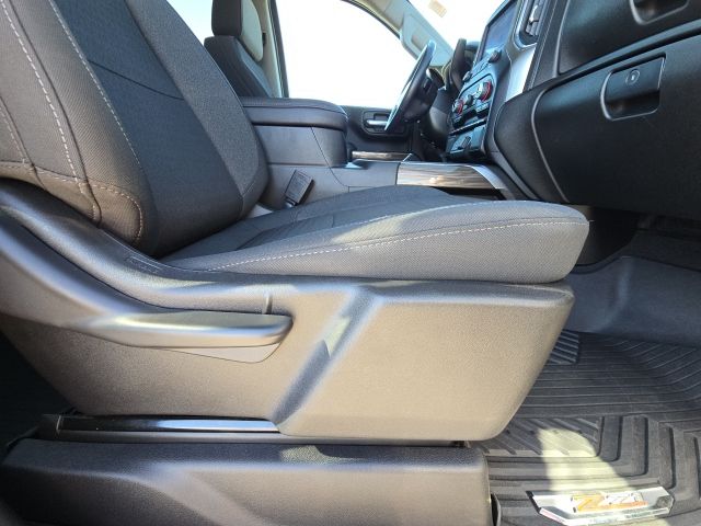 2022 Chevrolet Silverado 1500 LTD RST:44327A