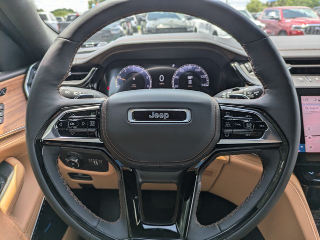 2026 Jeep Grand Cherokee L Summit 4x4