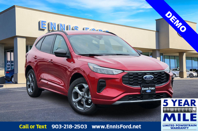 2024 Ford Escape ST-Line 1