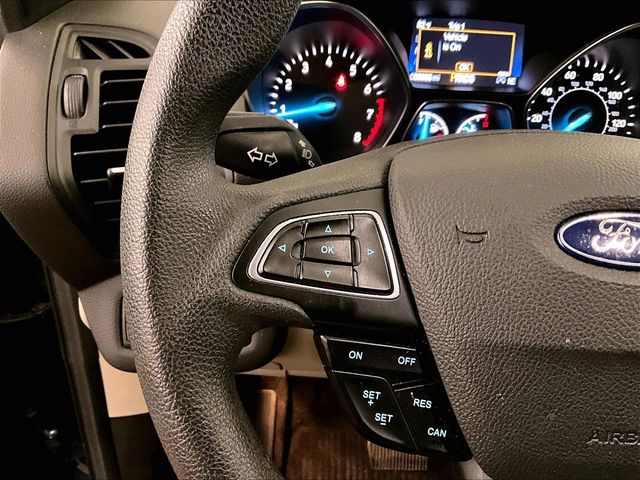 2018 Ford Escape SE Blue at Audi Porsche Sewickley
