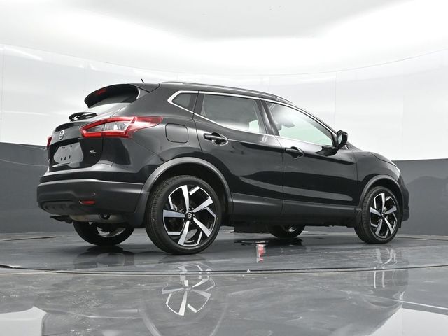 2021 Nissan Rogue Sport SL 36