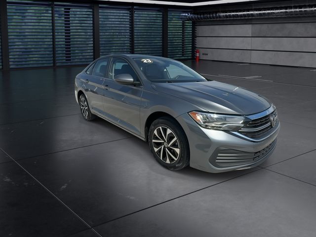 2023 Volkswagen Jetta - $17,998