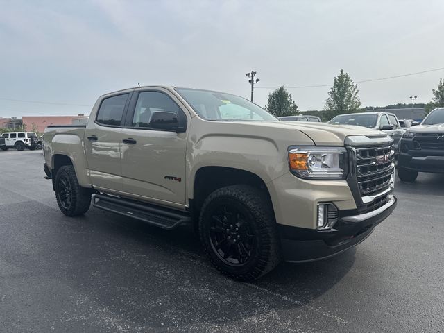 Used 2022 Beige GMC AT4 w/Leather image 12