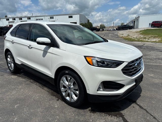 White Metallic 2021 Ford Edge SUV / Crossover All-Wheel Drive 8-Speed Automatic