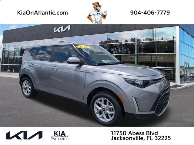 Steel Gray 2025 Kia Soul SUV / Crossover Front-Wheel Drive Continuously Variable Transmission