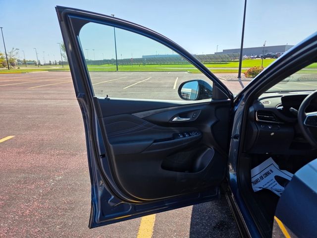 2025 Buick Envista Sport Touring FWD