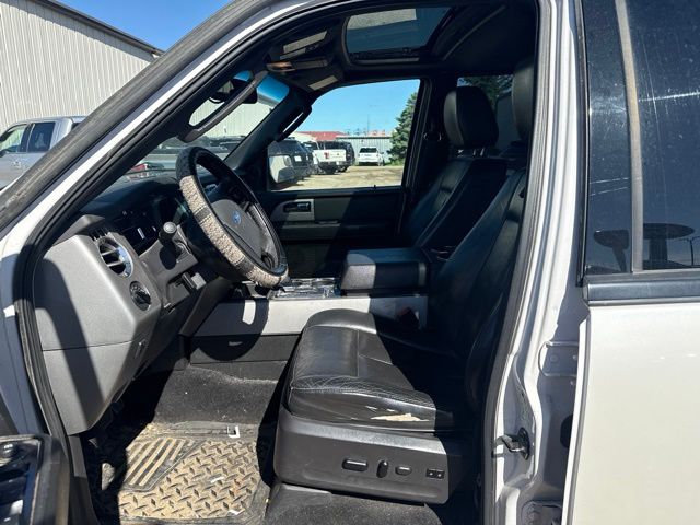 2012 White Platinum Metallic Tri-Coat Ford Expedition EL Limited 4X4 SUV