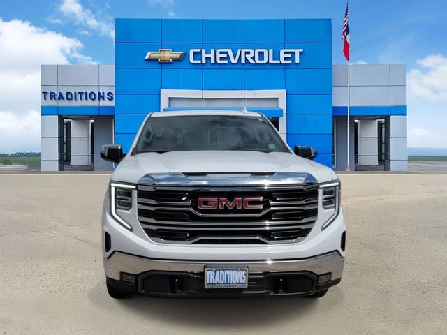 2025 GMC Sierra 1500 SLT - 3
