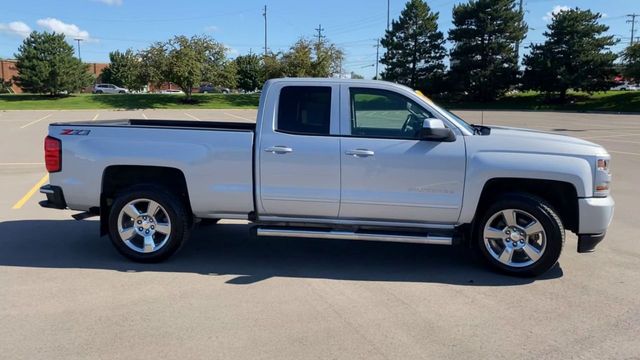 2018 Chevrolet Silverado 1500 LT 9