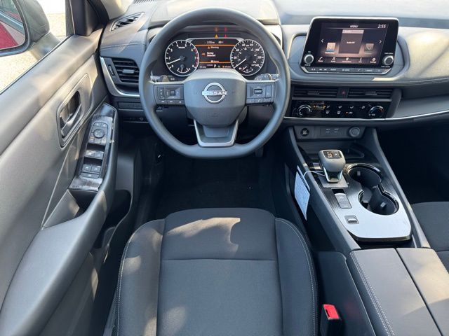 2025 Nissan Rogue S - Photo 9