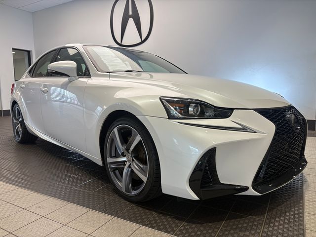 Used 2017  Lexus 300 image 2