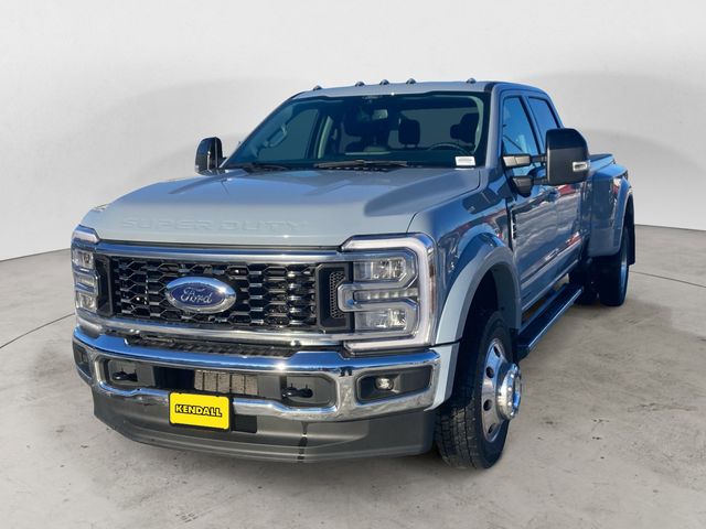 2025 Ford F-450 Super Duty Lariat Crew Cab LB DRW 4WD