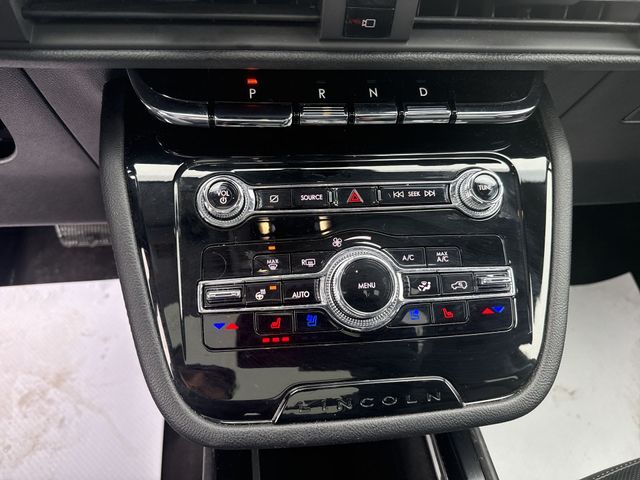 Certified Used 2022 Brown Lincoln Reserve image 19