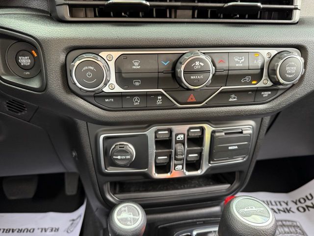 Used 2025 Jeep Gladiator Truck