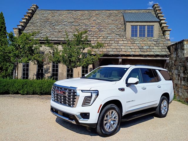 2025 GMC Yukon Denali RWD