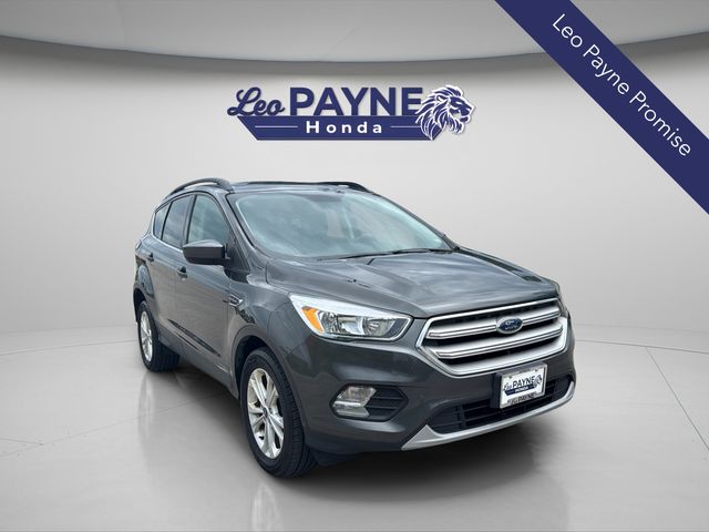 Ingot Silver Metallic 2018 Ford Escape SUV / Crossover Front-Wheel Drive 6-Speed Automatic