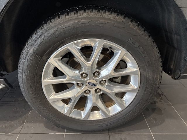 2021 Ford Expedition XLT Gray at EAG Ford Navasota