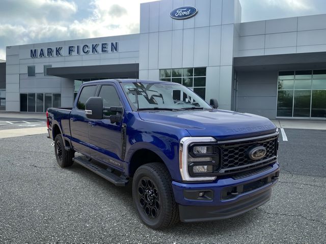 Blue Metallic 2026 Ford F-250 Super Duty XLT Crew Cab 4WD Pickup Truck Four-Wheel Drive Automatic