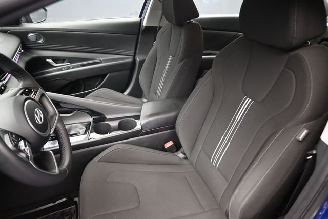 Used 2024 Hyundai Elantra Sedan