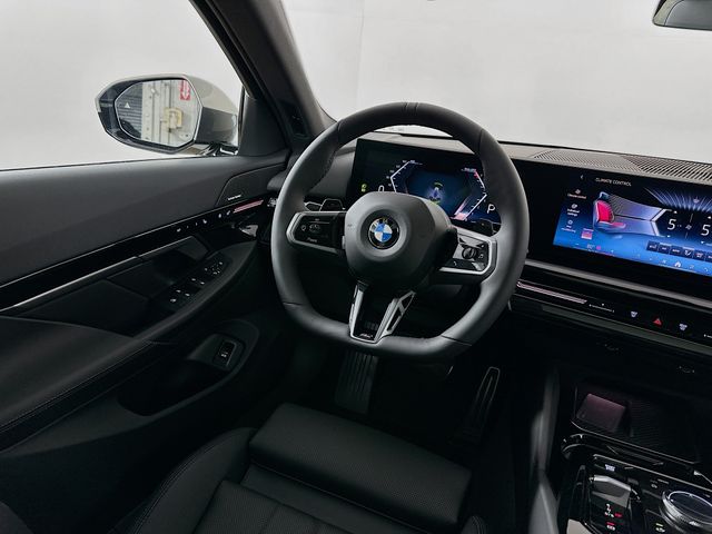 2025 BMW 5 Series 530i xDrive 24