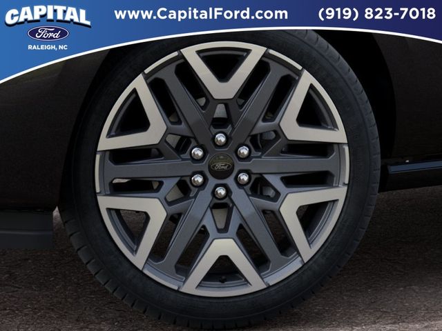 New 2027 Gray Ford Platinum image 20