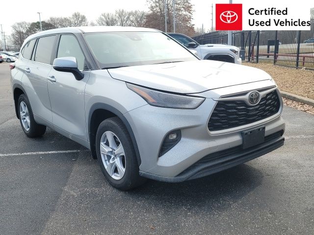 2024 Toyota Highlander LE AWD