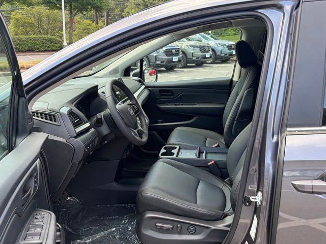 new 2026 Honda Odyssey car, priced at $42,076