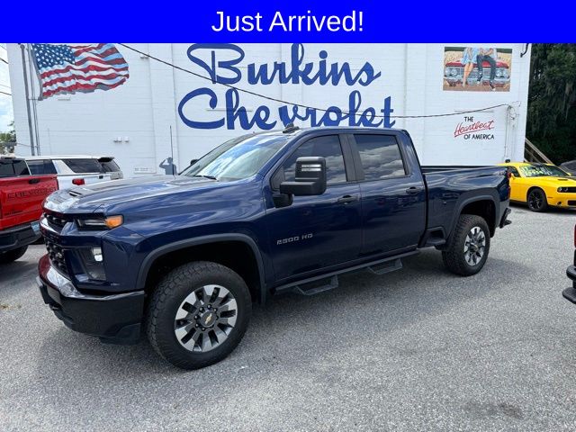 2022 Chevrolet Silverado 2500HD Custom Crew Cab 4WD