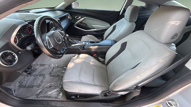 Used 2018 Silver Chevrolet 1LT image 18
