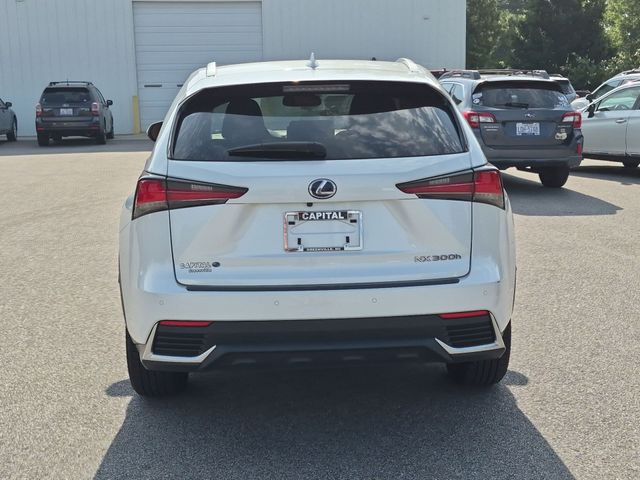 Used 2020 White Lexus 300h image 4