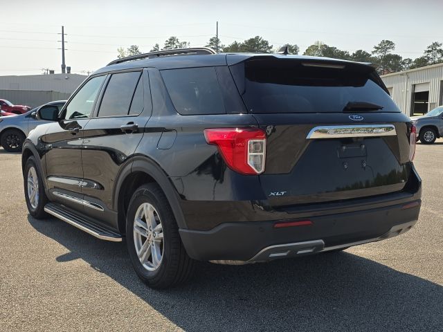 2022 Ford Explorer XLT:168543A