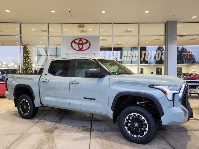 2026 Toyota Tundra SR5 CrewMax Cab 4WD