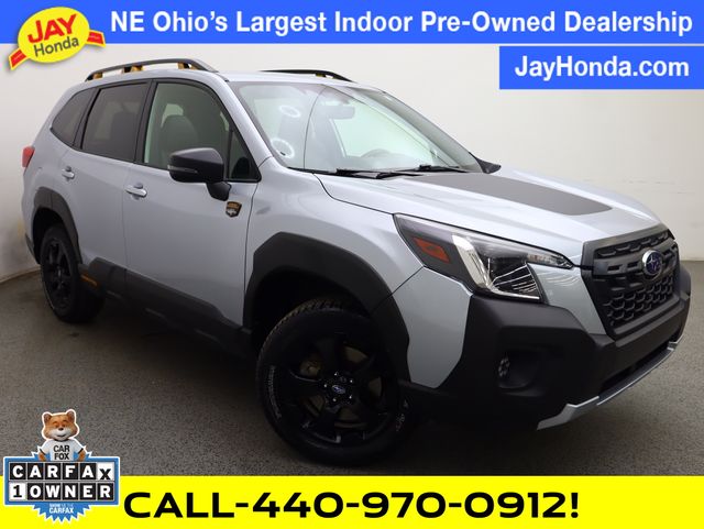 Ice Silver Metallic 2025 Subaru Forester SUV / Crossover All-Wheel Drive Continuously Variable Transmission