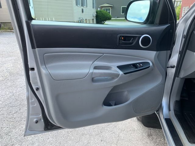 Used 2014 Toyota Tacoma Truck