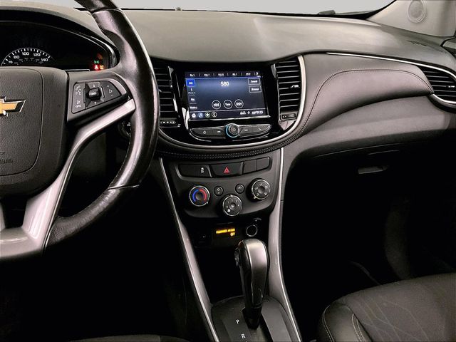 2022 Chevrolet Trax LT Black at South Hills Kia