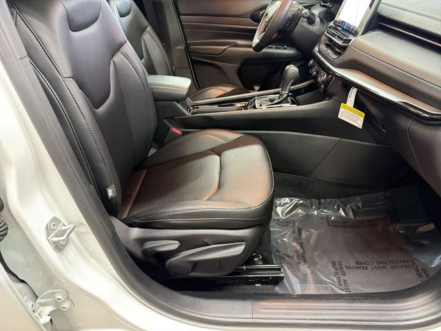 used 2025 Jeep Compass car, priced at $27,290