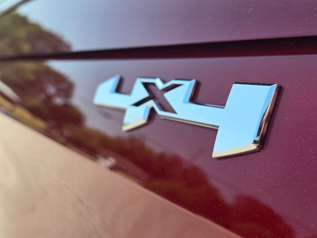 2024 GMC Sierra 1500 SLT:46246A