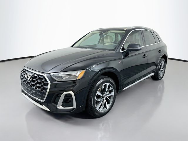 Thumbnail: 2023 Audi Q5 - 1