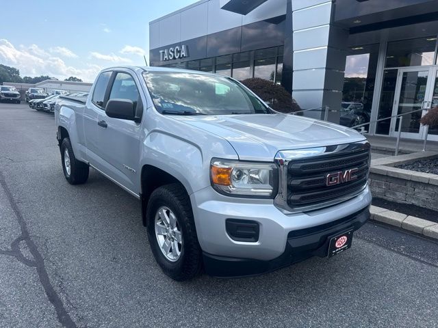 Quicksilver Metallic 2016 GMC Canyon Pickup Truck Four-Wheel Drive 6-Speed Automatic