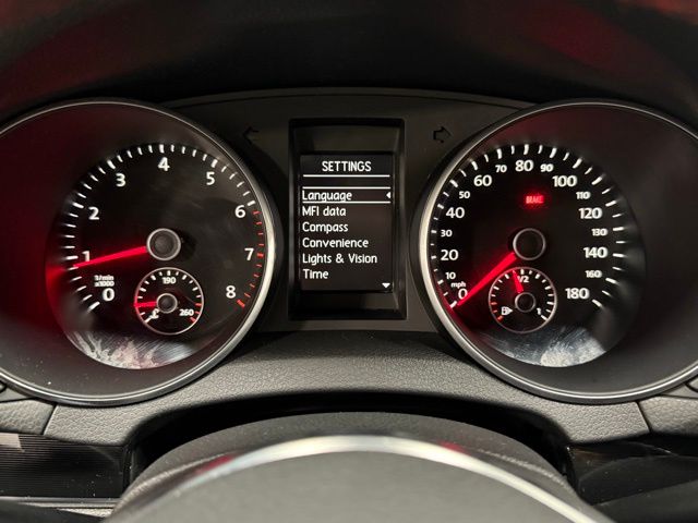 2010 Volkswagen GTI photo