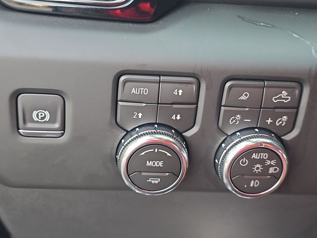 Used 2026 Black GMC AT4 image 27