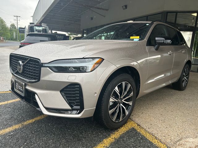 Bright Dusk Metallic 2025 Volvo XC60 B5 Plus Dark Theme AWD SUV / Crossover All-Wheel Drive Automatic