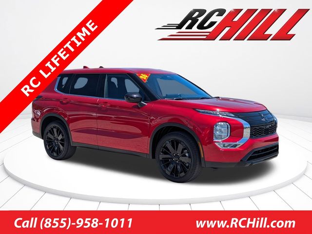 2026 Mitsubishi Outlander LE