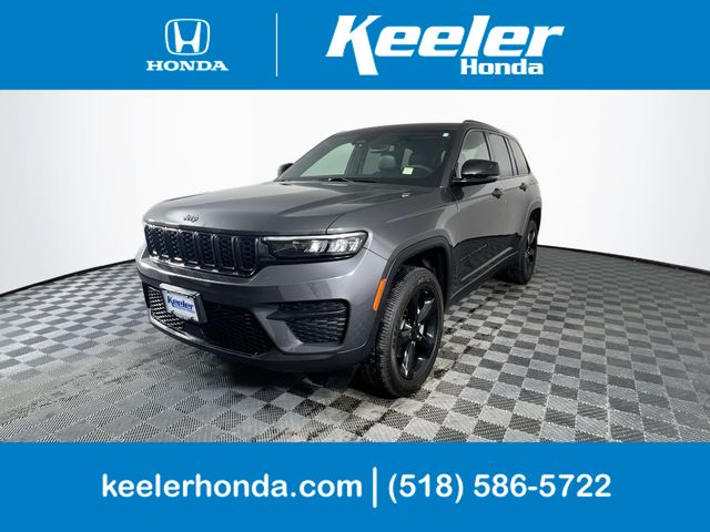 Baltic Gray Metallic Clearcoat 2024 Jeep Grand Cherokee SUV / Crossover Four-Wheel Drive 8-Speed Automatic